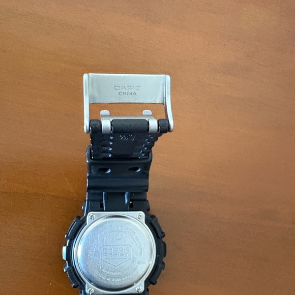 Casio G-Shock Illuminator Black Watch - Picture 3 of 6